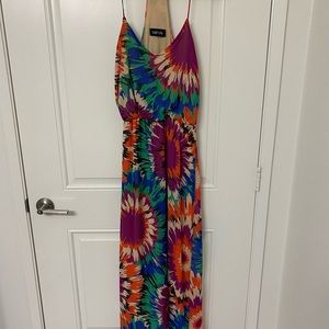 Multi-colored dress; size small?